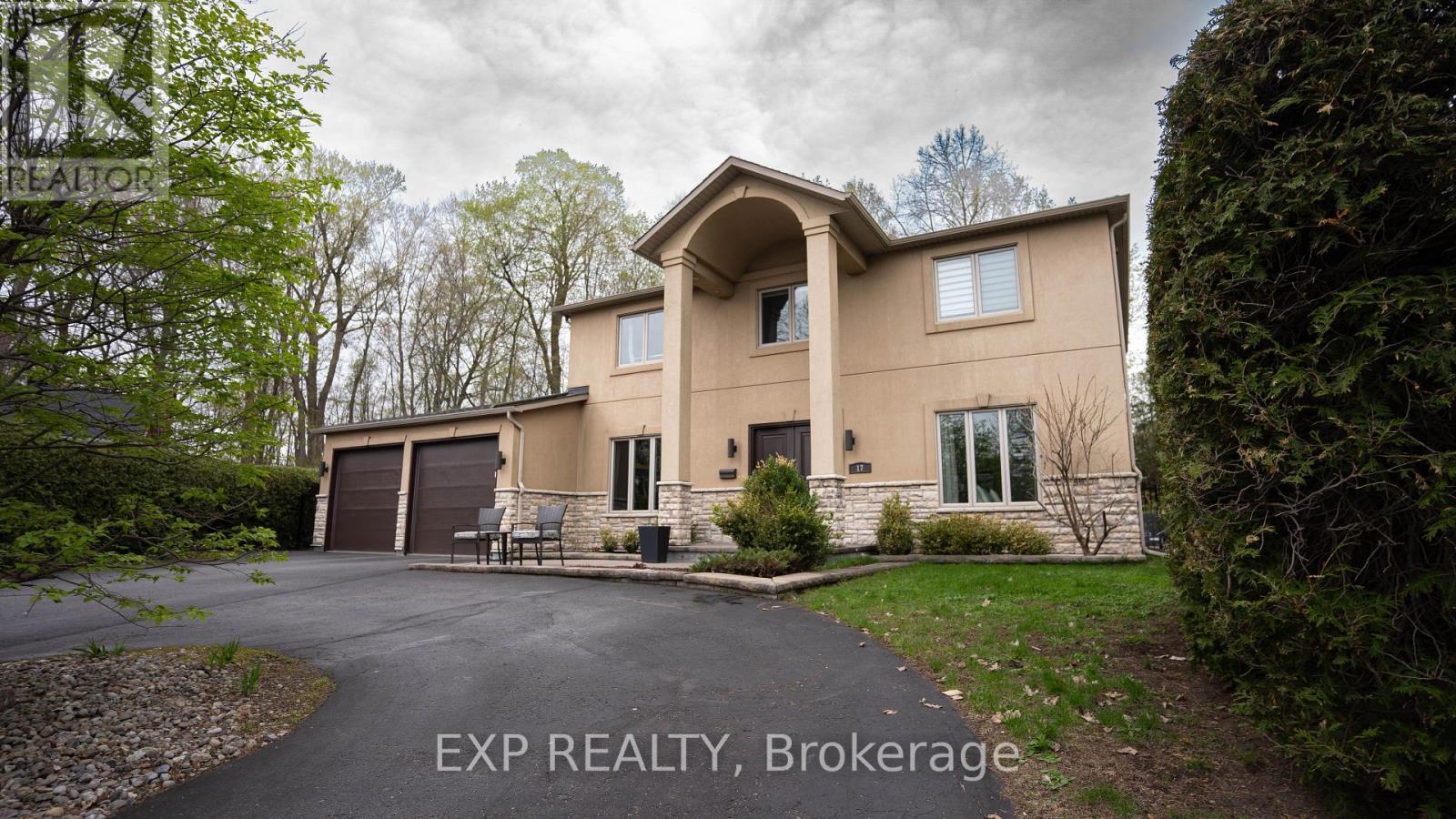 












17 CHESSWOOD COURT

,
Ottawa,




Ontario
K2E7E3


