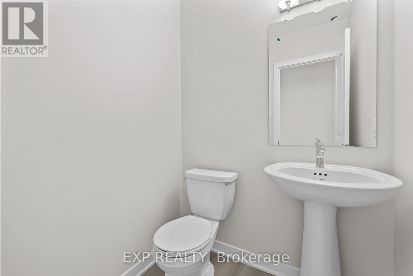 












817 ANDESITE TERRACE

,
Ottawa,




Ontario
K2J7H4

