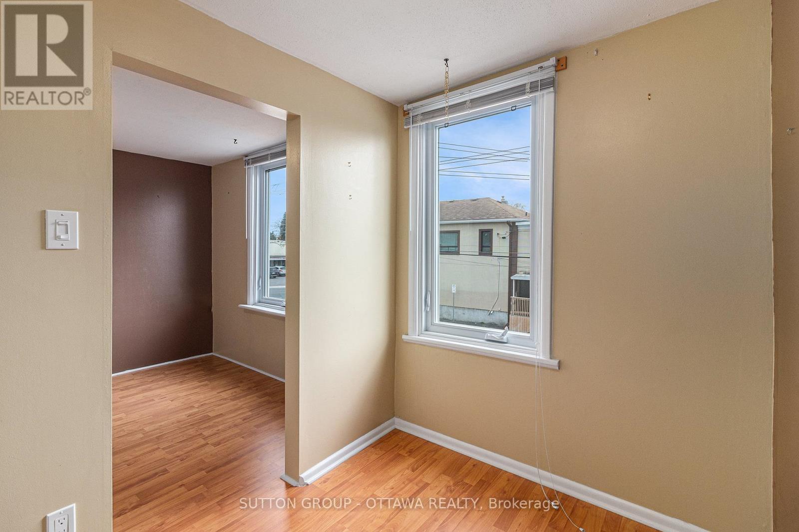 












1341 RAVEN AVENUE

,
Ottawa,




Ontario
K1Z7Y3

