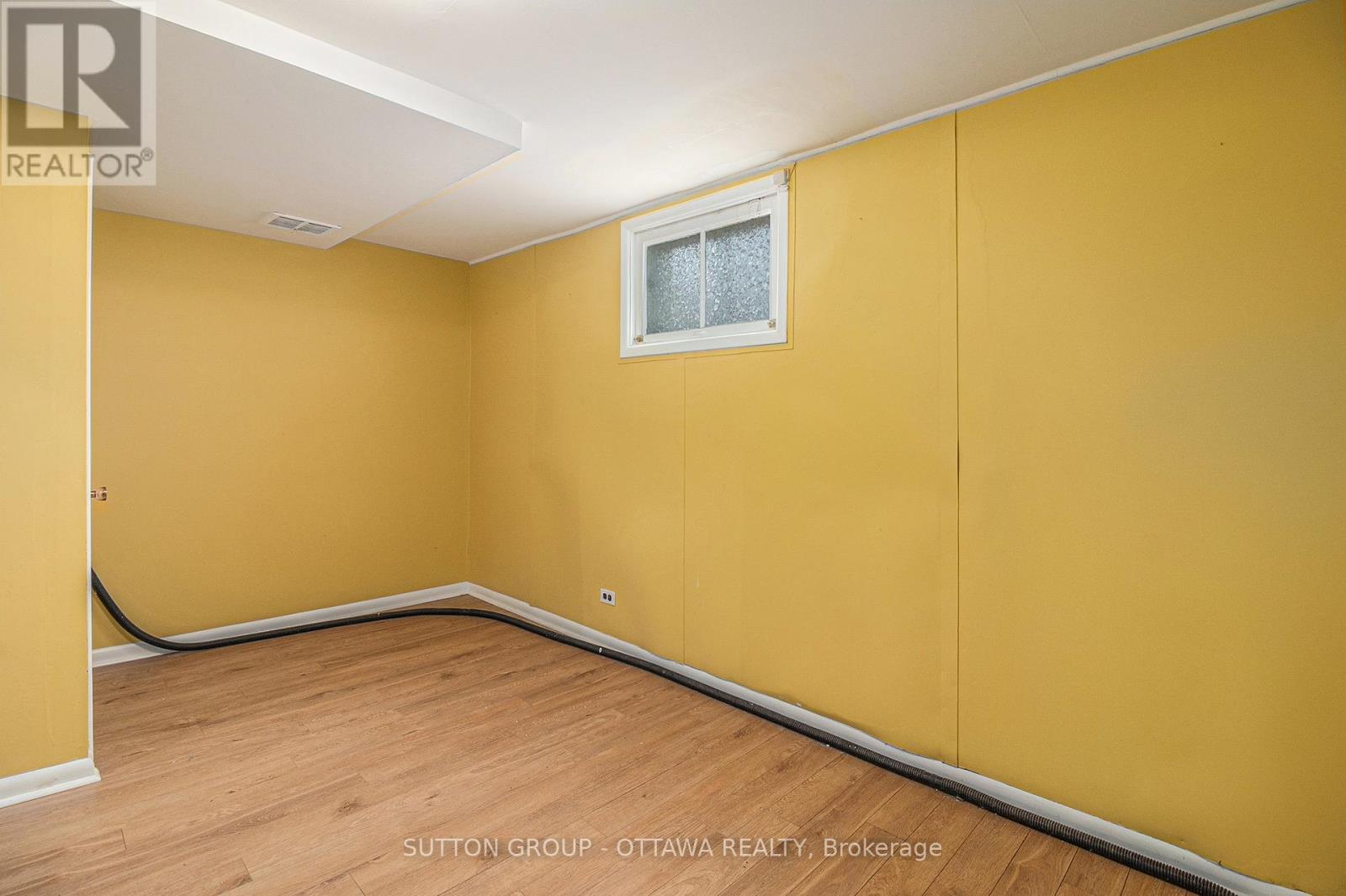 












1341 RAVEN AVENUE

,
Ottawa,




Ontario
K1Z7Y3

