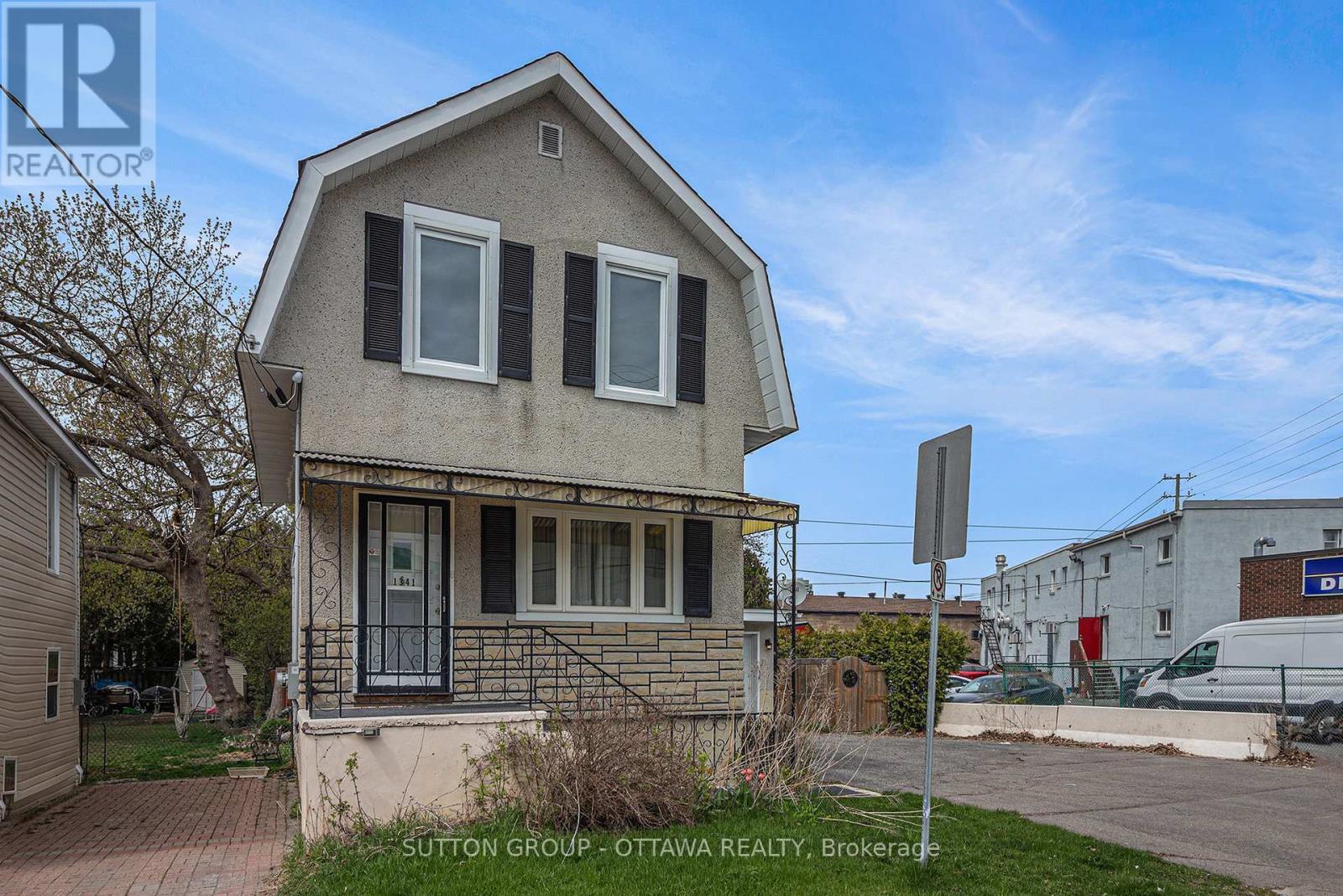 












1341 RAVEN AVENUE

,
Ottawa,




Ontario
K1Z7Y3

