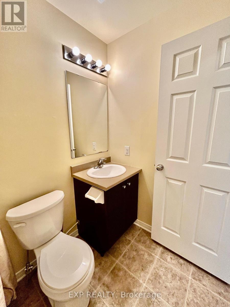 












208 SHANLY PRIVATE

,
Ottawa,




Ontario
K2J5X6

