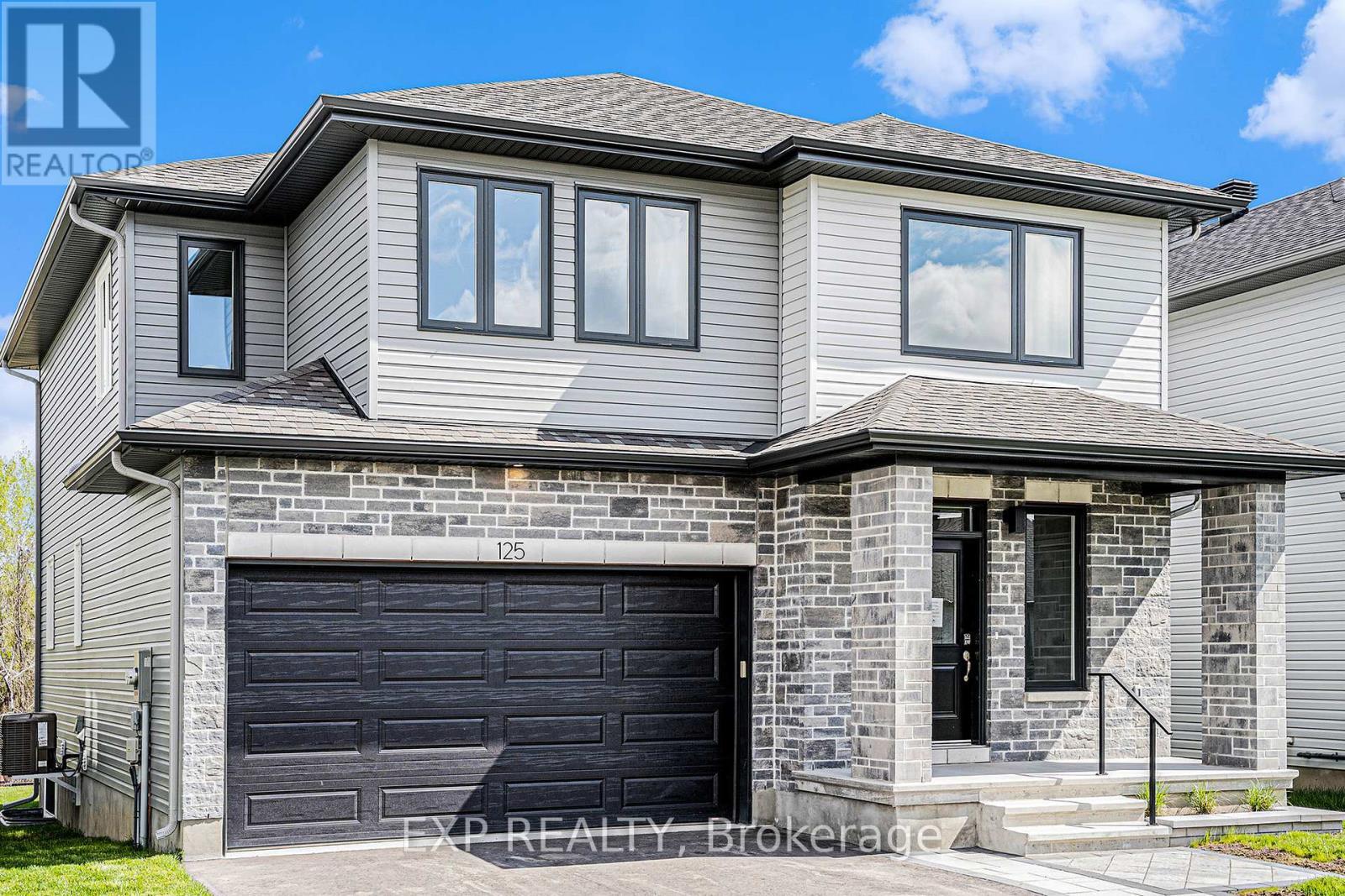 












125 SEABERT DRIVE

,
Arnprior,




Ontario
K7S0H9


