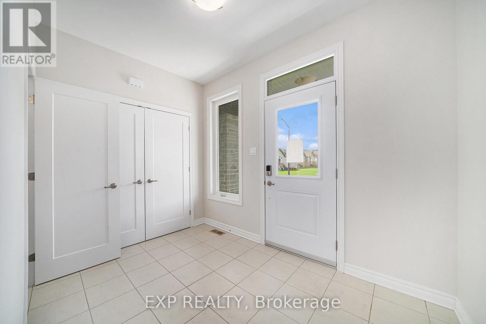 












125 SEABERT DRIVE

,
Arnprior,




Ontario
K7S0H9

