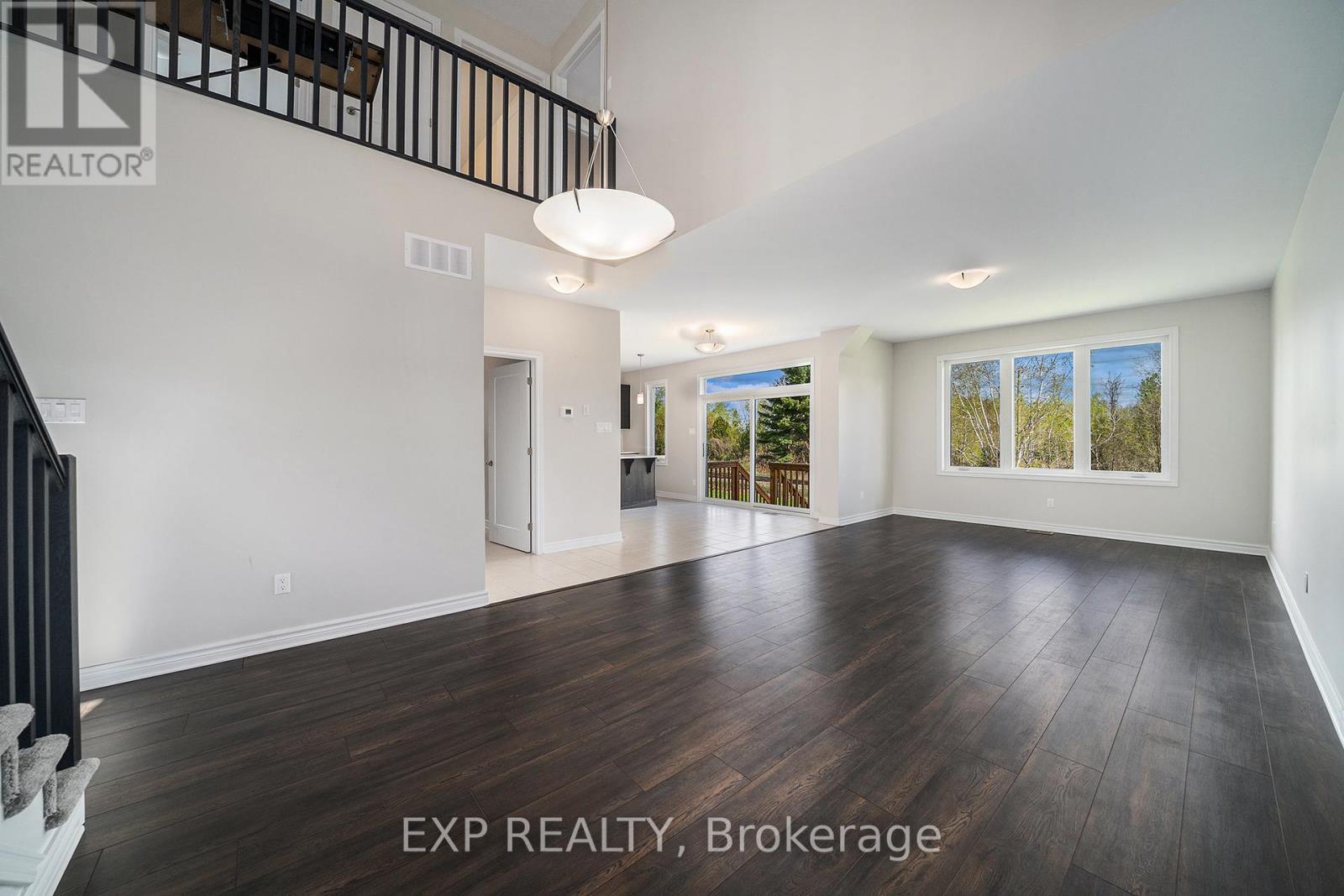












125 SEABERT DRIVE

,
Arnprior,




Ontario
K7S0H9

