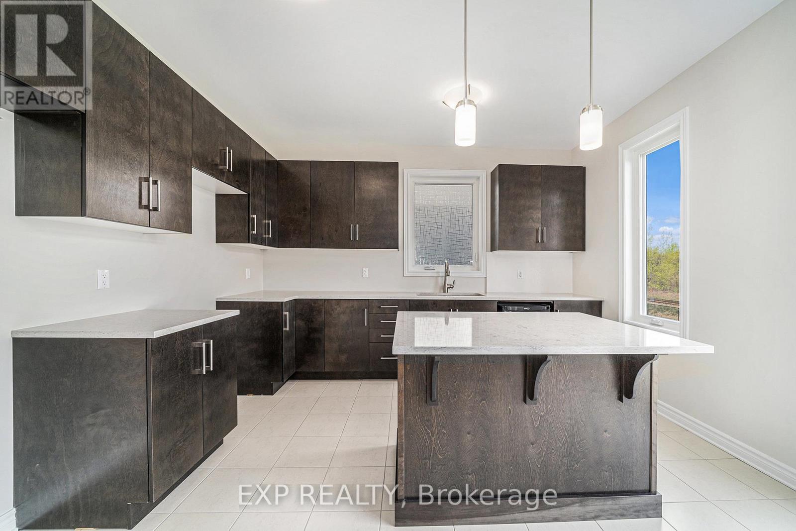 












125 SEABERT DRIVE

,
Arnprior,




Ontario
K7S0H9

