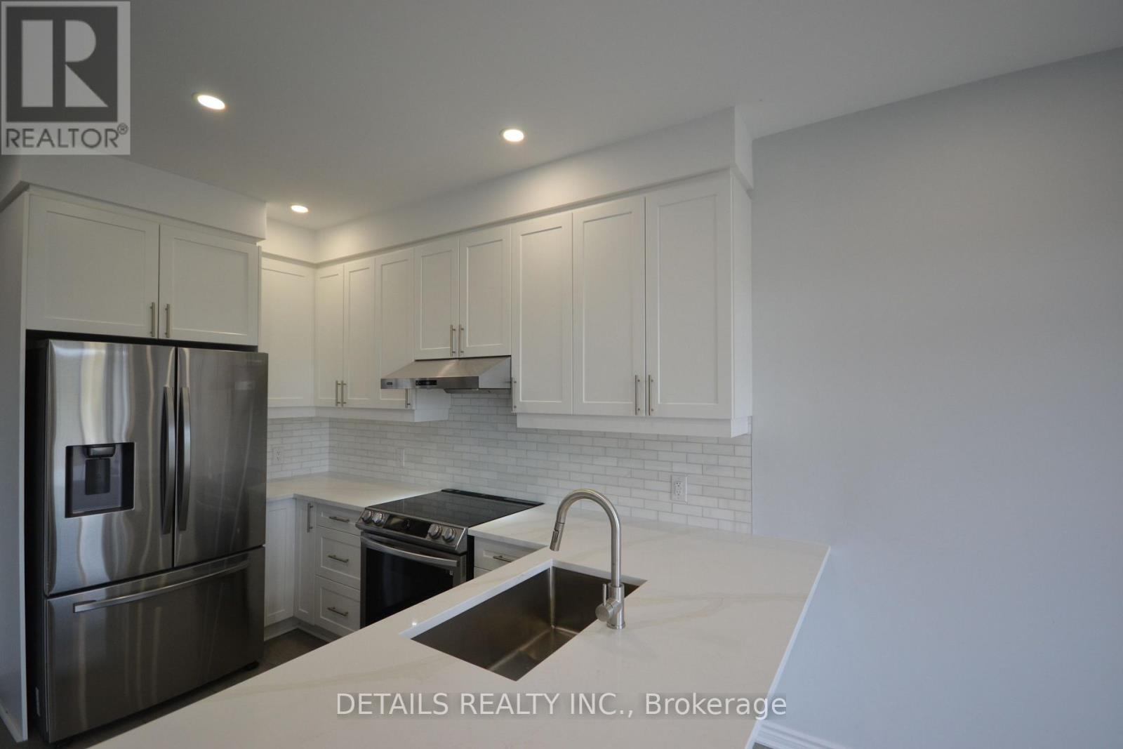 












116 UNITY PLACE

,
Ottawa,




Ontario
K2S2Y8


