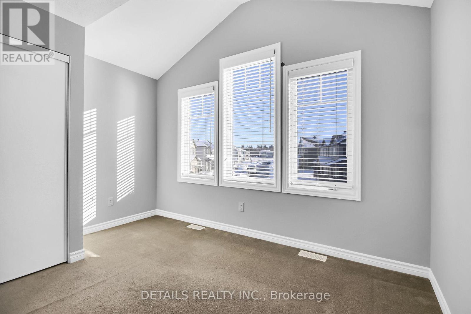 












116 UNITY PLACE

,
Ottawa,




Ontario
K2S2Y8

