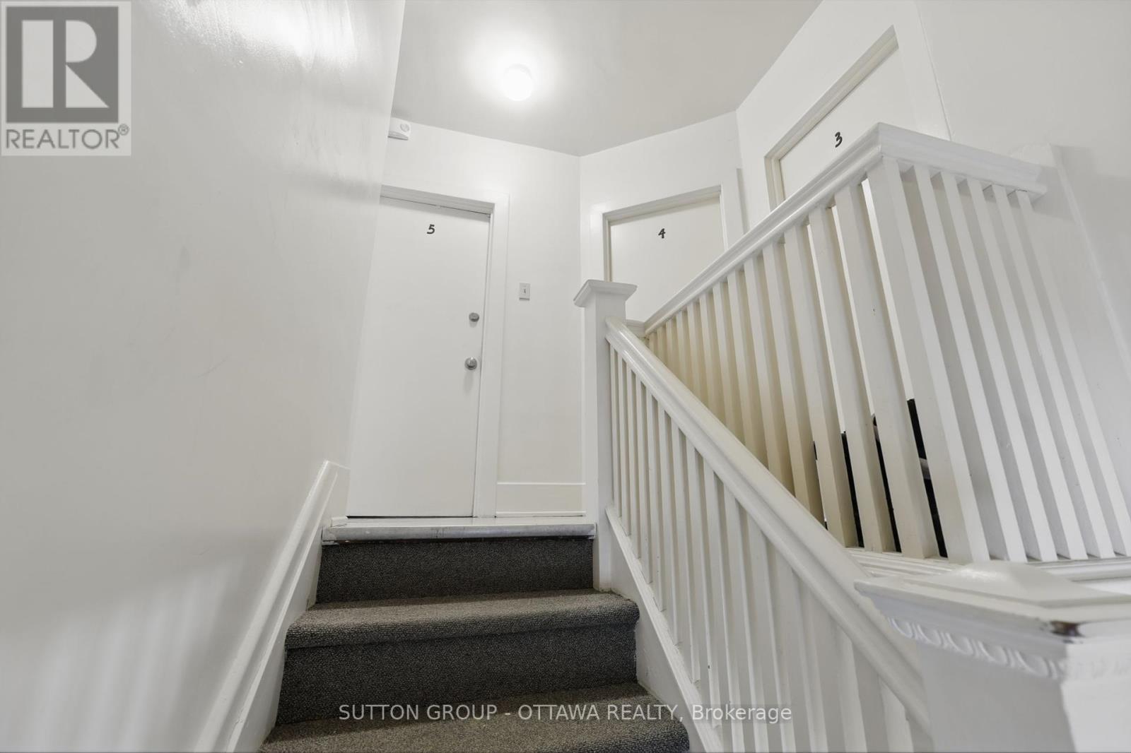 












265 PARKDALE AVENUE

,
Ottawa,




Ontario
K1Y1G1

