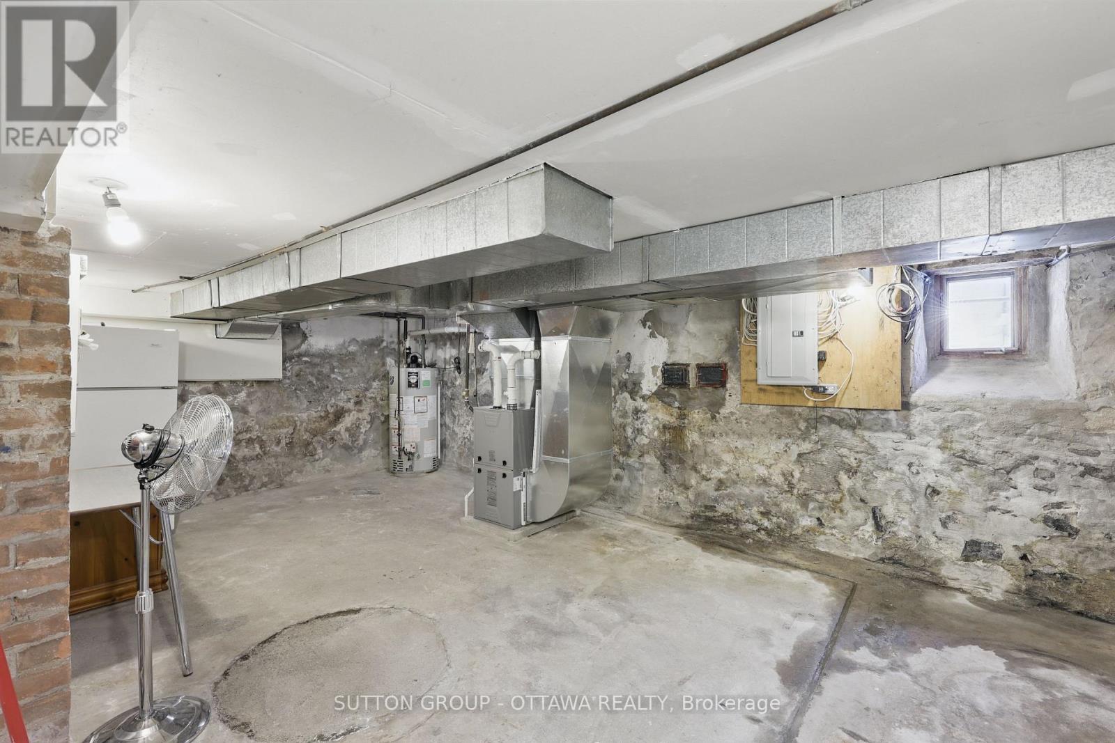 












265 PARKDALE AVENUE

,
Ottawa,




Ontario
K1Y1G1

