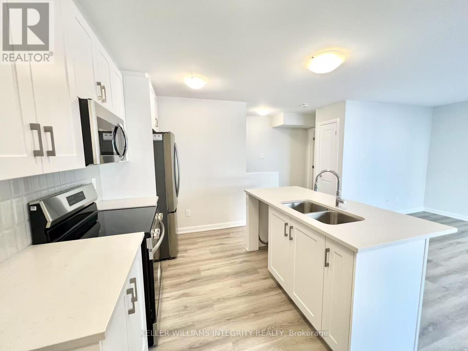 












1407 CREEKWAY PRIVATE

,
Ottawa,




Ontario
K2T0T1

