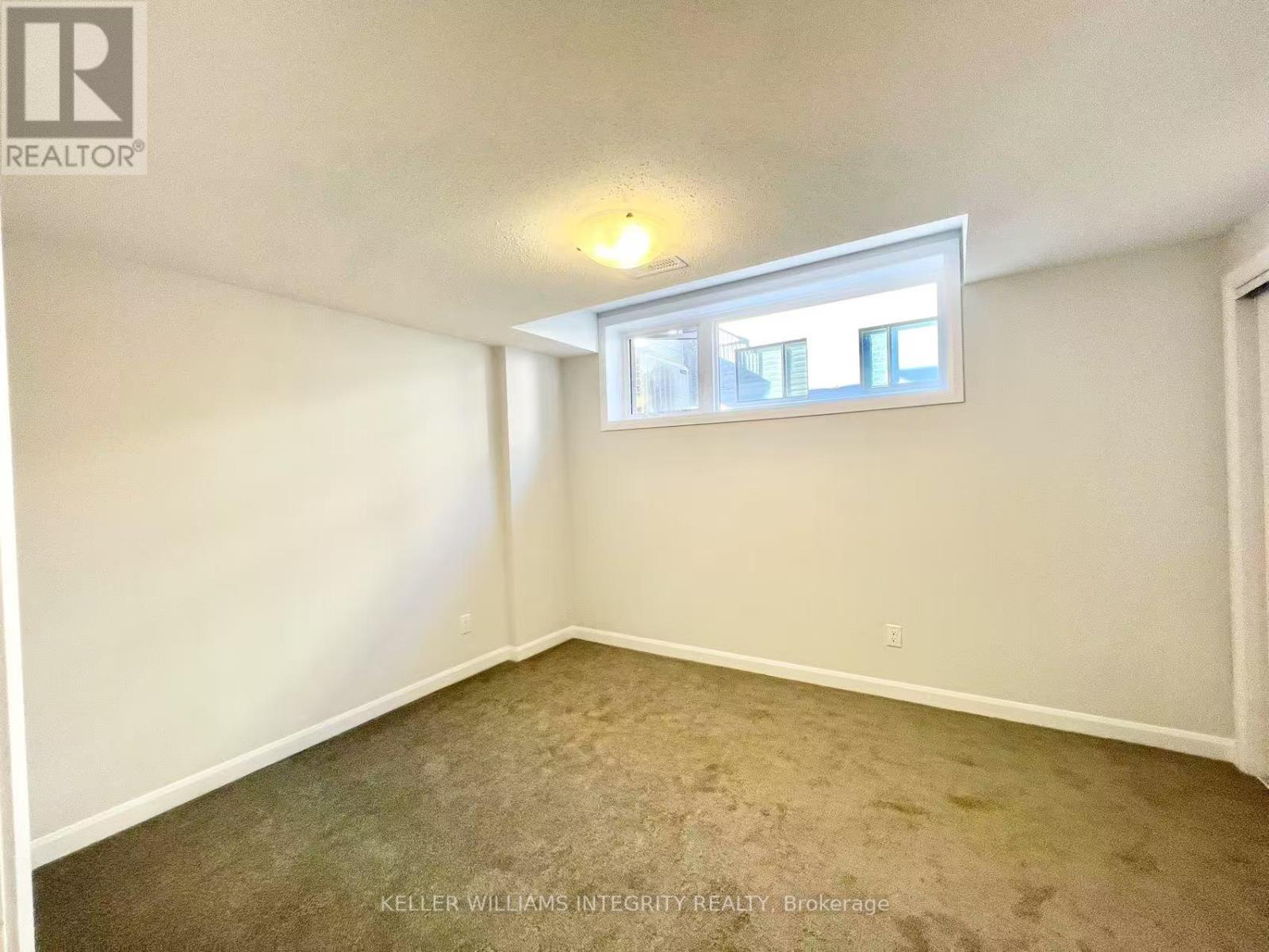 












1407 CREEKWAY PRIVATE

,
Ottawa,




Ontario
K2T0T1

