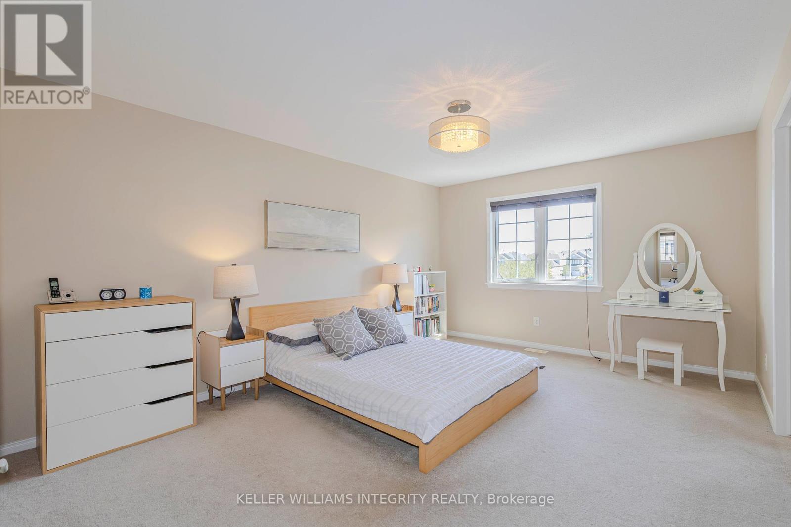 












905 CALDERMILL PRIVATE

,
Ottawa,




Ontario
K2J0Z8

