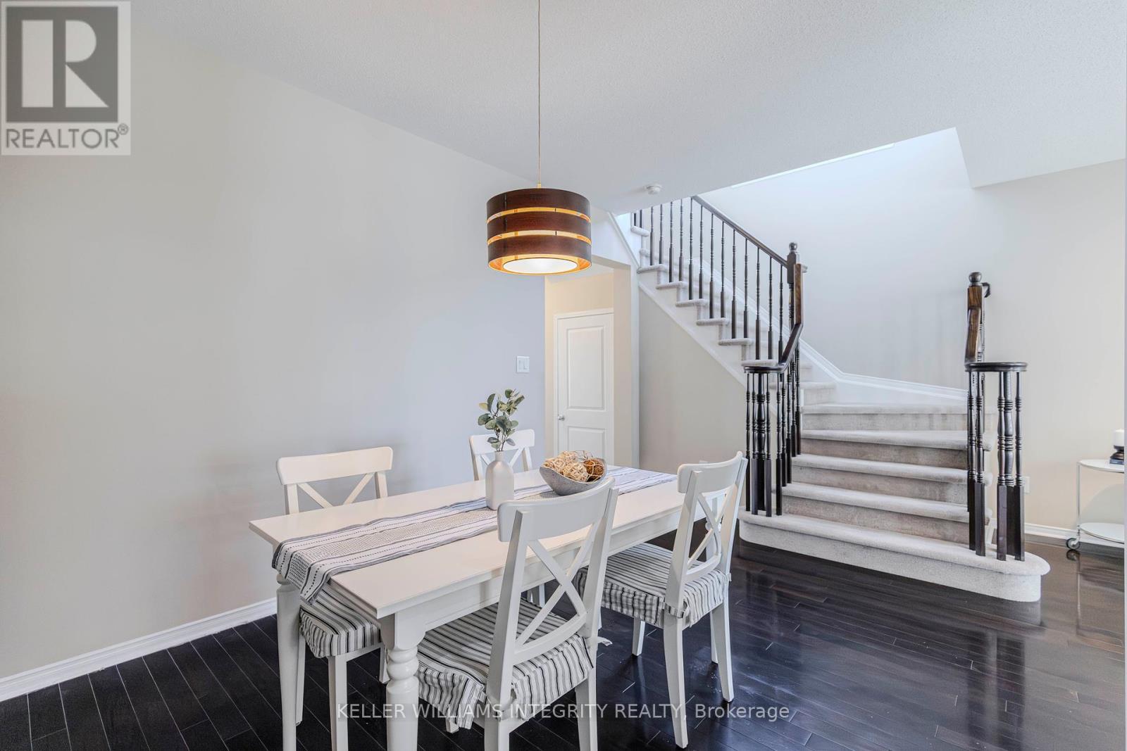 












905 CALDERMILL PRIVATE

,
Ottawa,




Ontario
K2J0Z8

