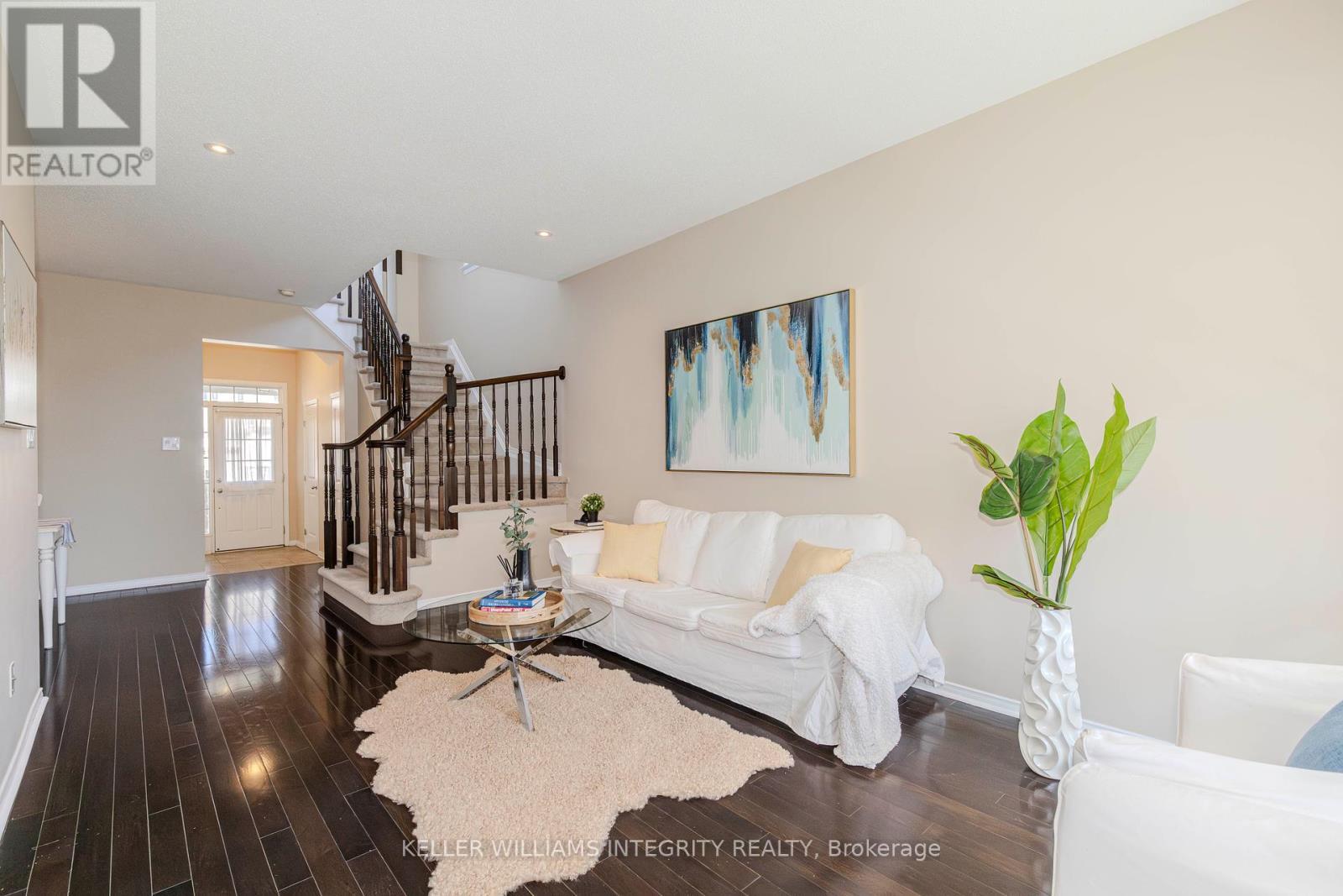 












905 CALDERMILL PRIVATE

,
Ottawa,




Ontario
K2J0Z8

