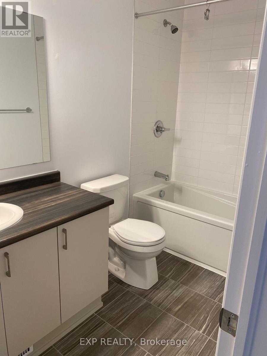 












84 RALLIDALE STREET

,
Ottawa,




Ontario
K1X0G7

