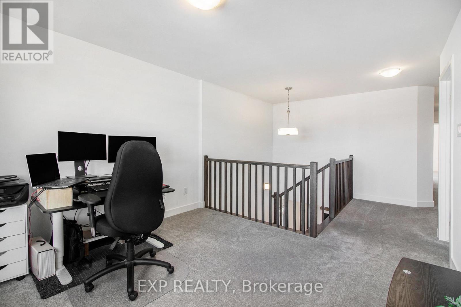 












908 EMBANKMENT STREET

,
Ottawa,




Ontario
K2S2P4

