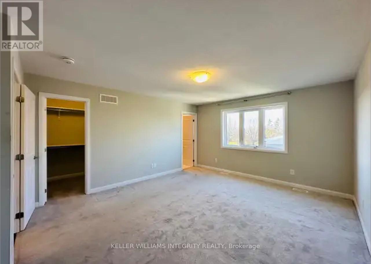 












558 CLEMENCY CRESCENT

,
Ottawa,




Ontario
K2J6R8

