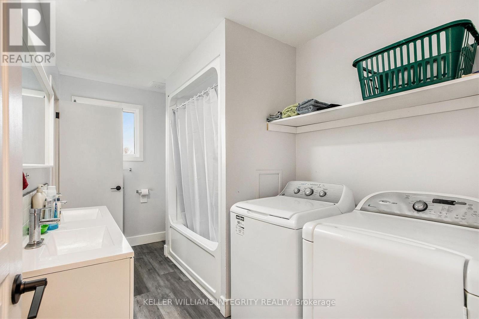 












22 DOLLARD STREET

,
Russell,




Ontario
K0A1W0

