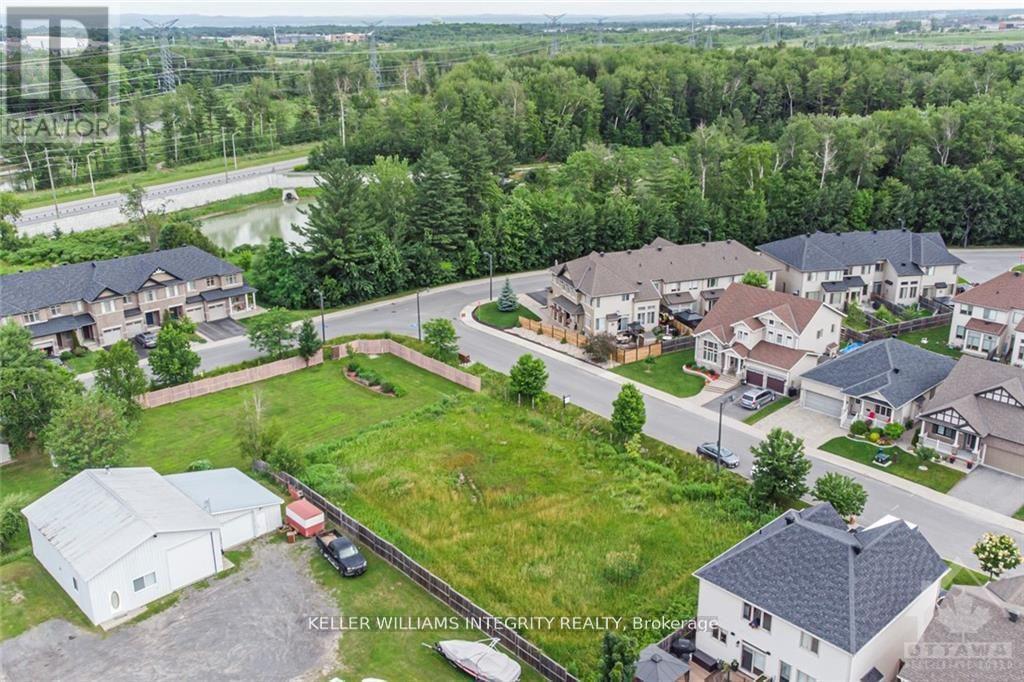 












877 CONTOUR STREET

,
Ottawa,







Ontario
K1W1G2

