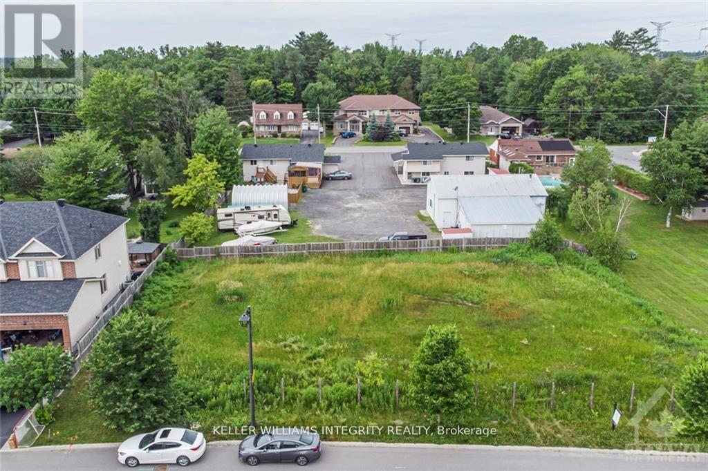 












877 CONTOUR STREET

,
Ottawa,







Ontario
K1W1G2

