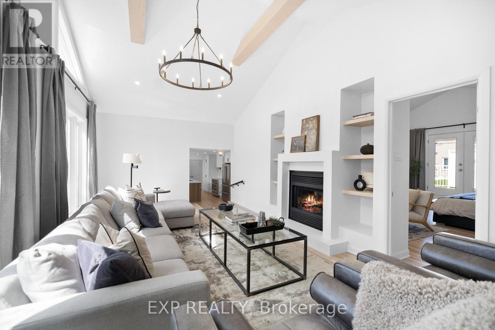 












23 HARRIS PLACE

,
Ottawa,




Ontario
K2G2P3


