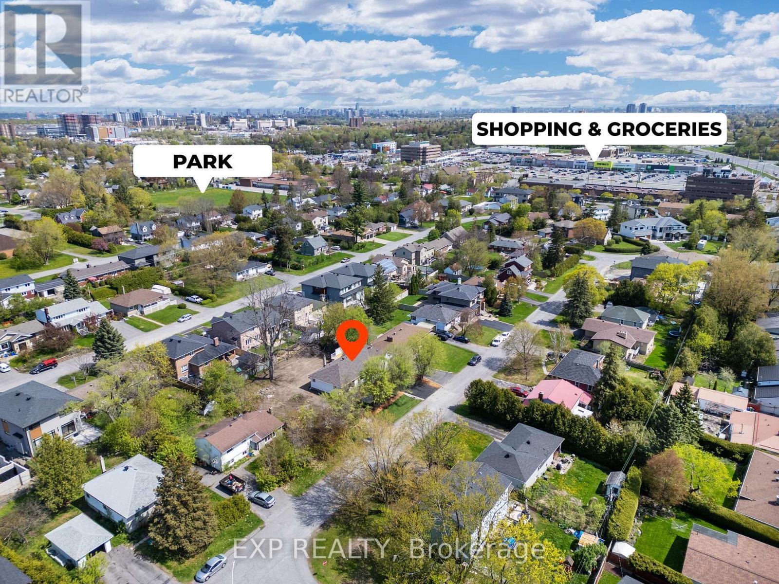












23 HARRIS PLACE

,
Ottawa,




Ontario
K2G2P3

