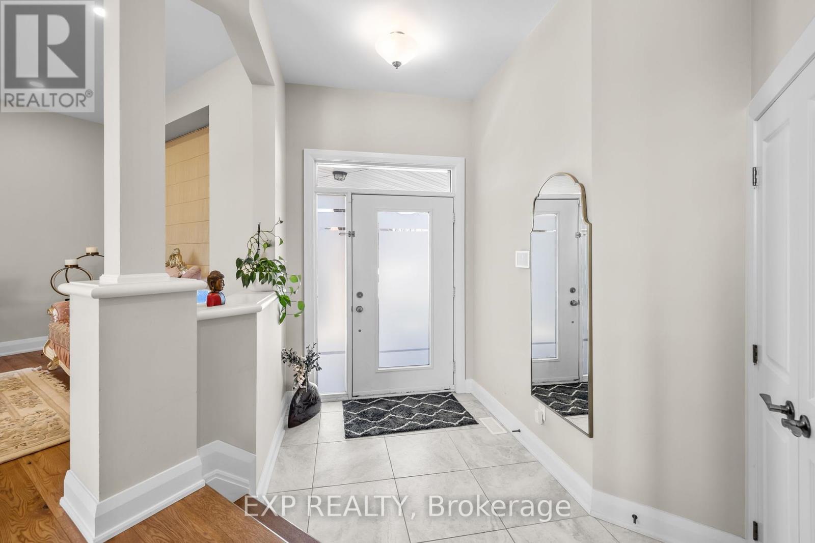 












320 SERENADE CRESCENT

,
Ottawa,




Ontario
K1X0B9

