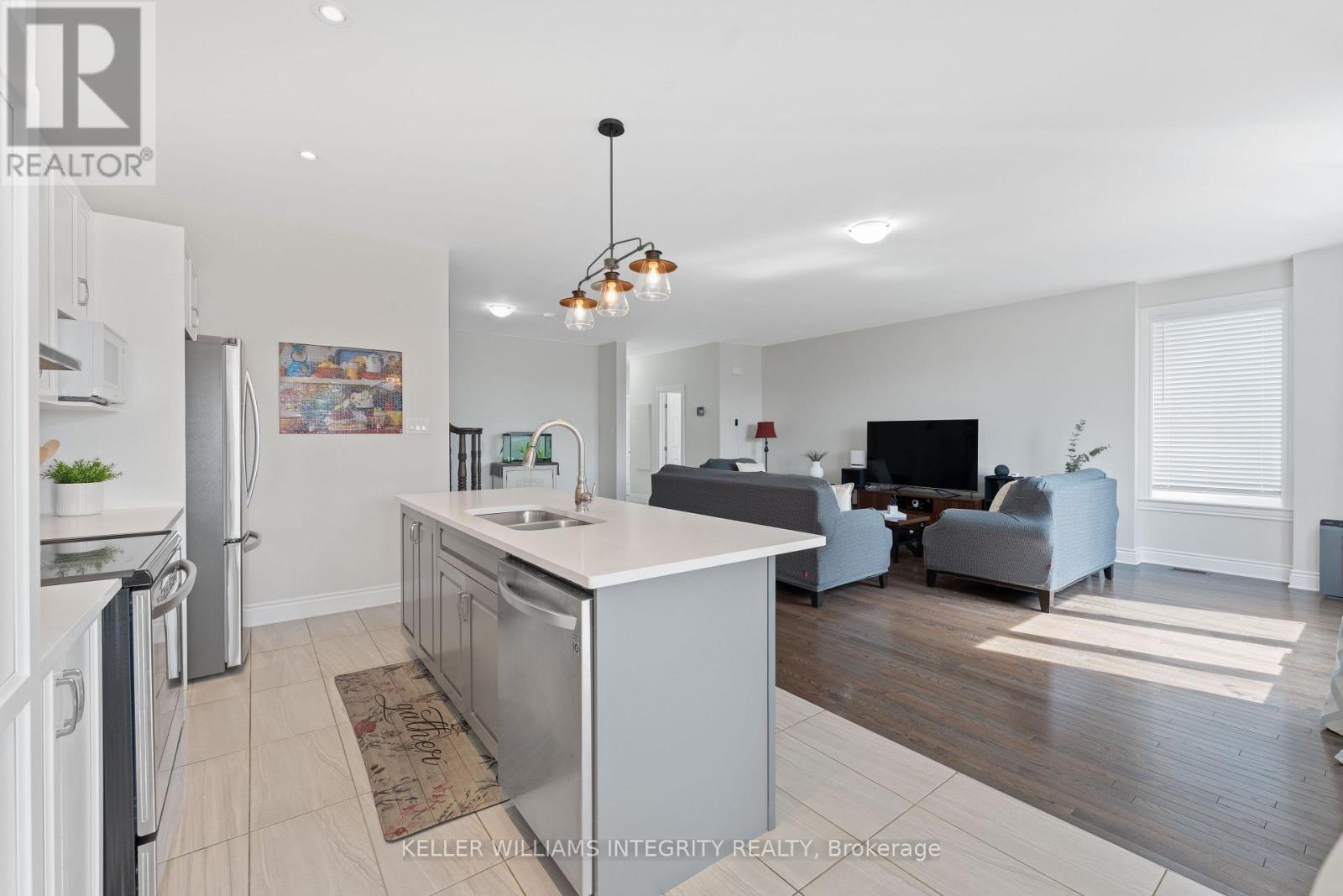 












296 BERT HALL STREET

,
Arnprior,




Ontario
K7S0H1

