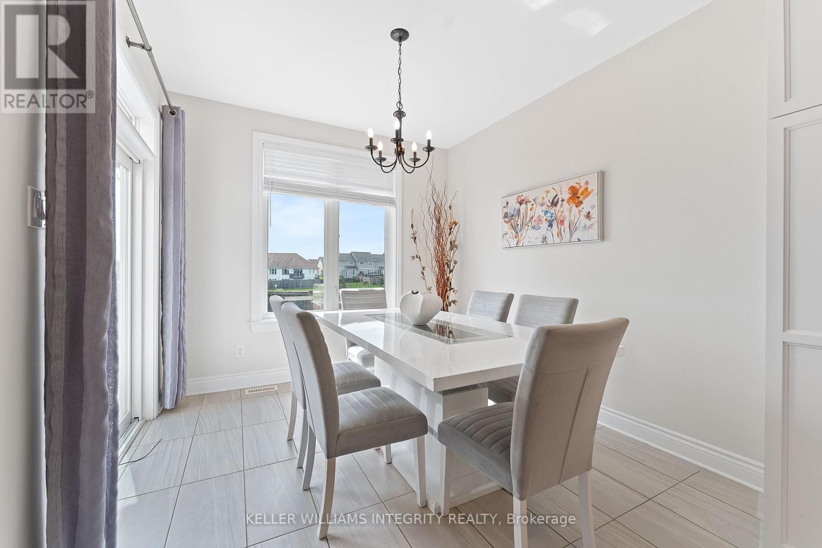 












296 BERT HALL STREET

,
Arnprior,




Ontario
K7S0H1

