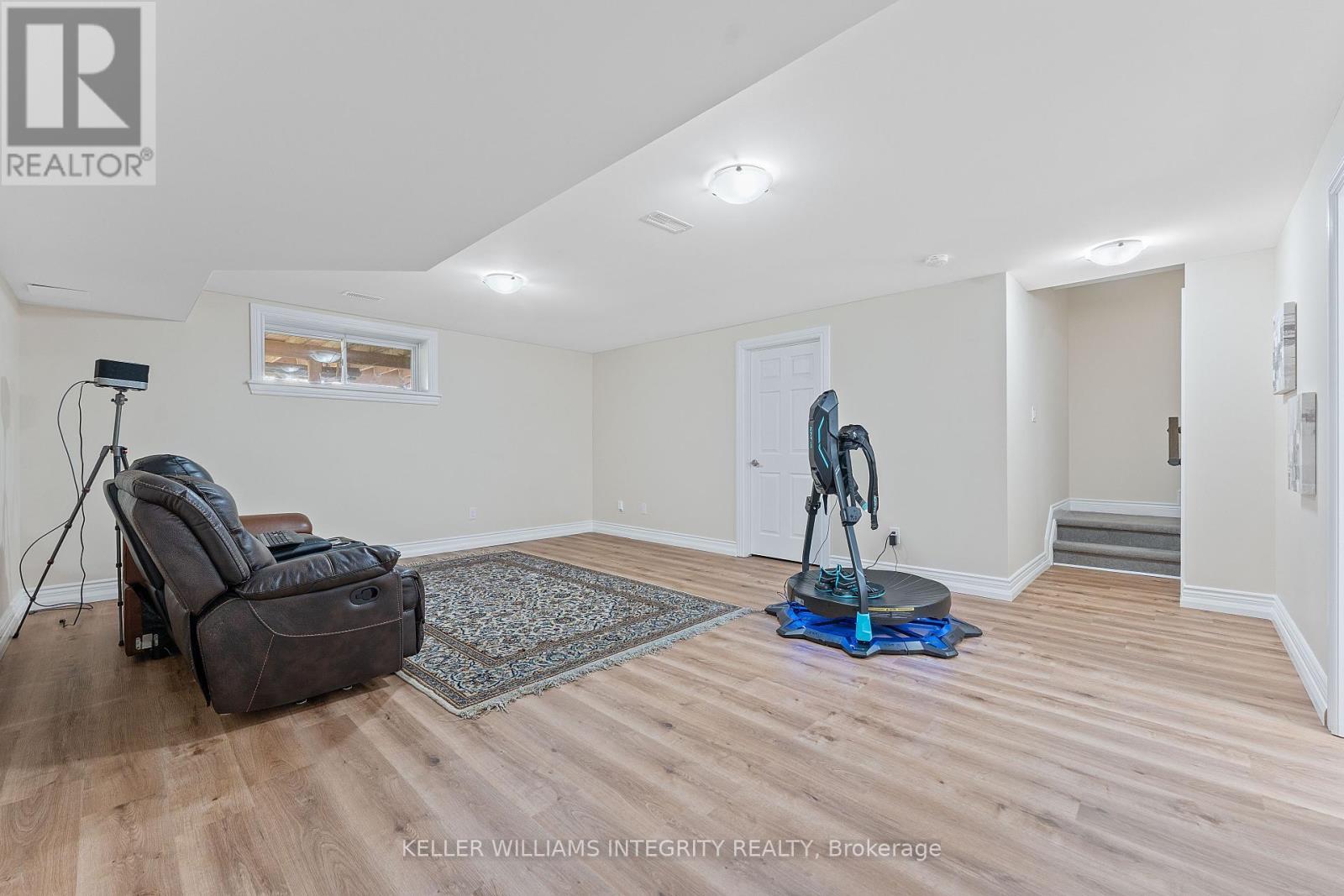 












296 BERT HALL STREET

,
Arnprior,




Ontario
K7S0H1

