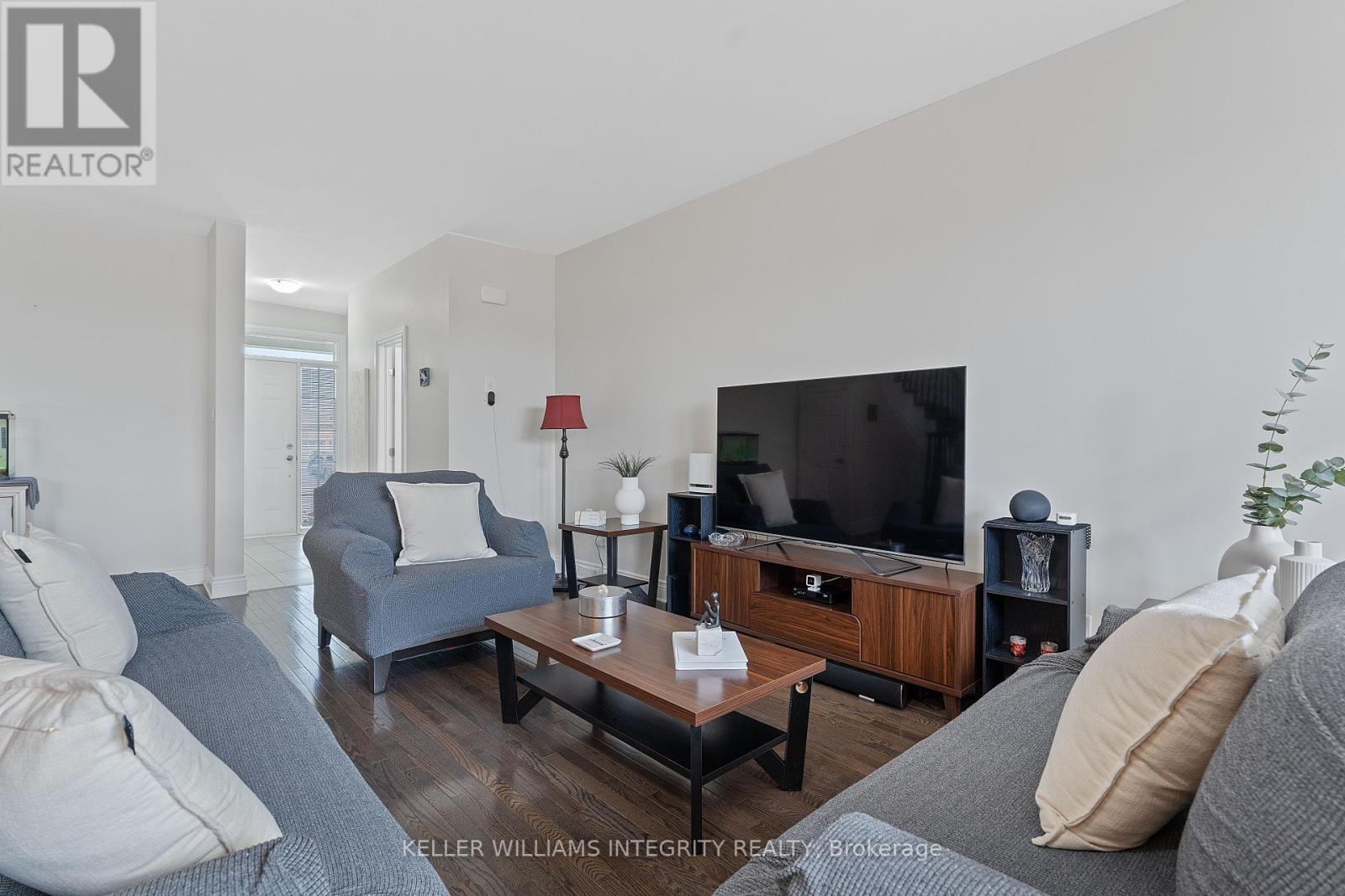 












296 BERT HALL STREET

,
Arnprior,




Ontario
K7S0H1

