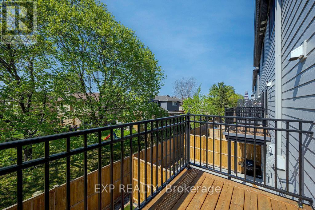 












705 REVERIE PRIVATE

,
Ottawa,




Ontario
K2S0T9

