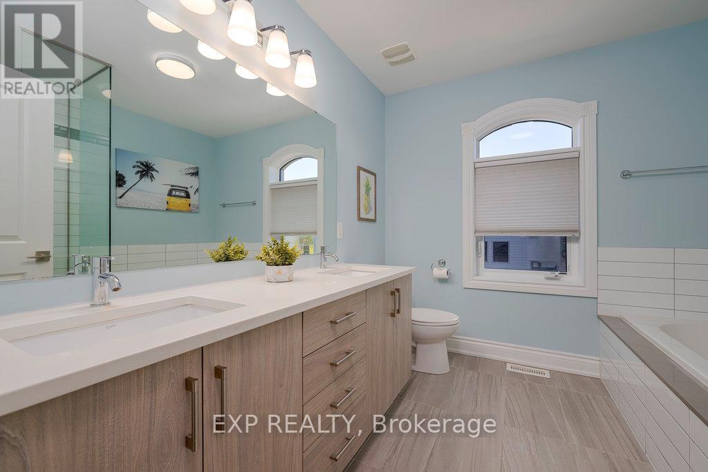 












705 REVERIE PRIVATE

,
Ottawa,




Ontario
K2S0T9


