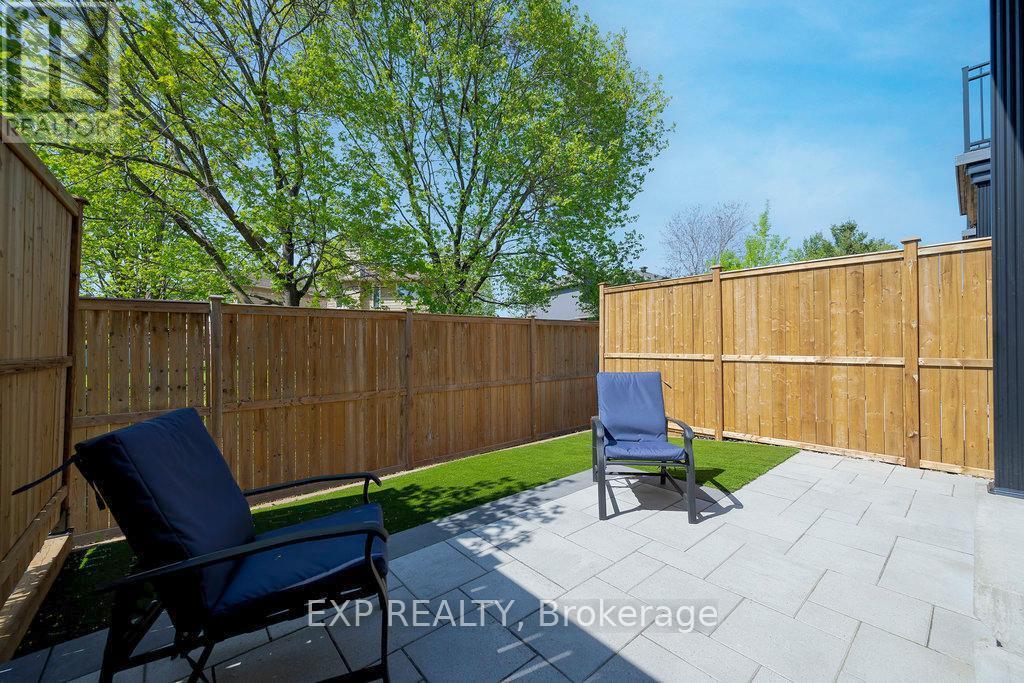 












705 REVERIE PRIVATE

,
Ottawa,




Ontario
K2S0T9

