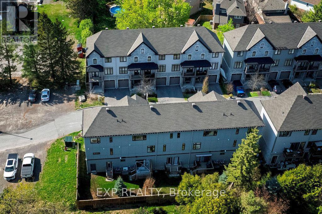 












705 REVERIE PRIVATE

,
Ottawa,




Ontario
K2S0T9

