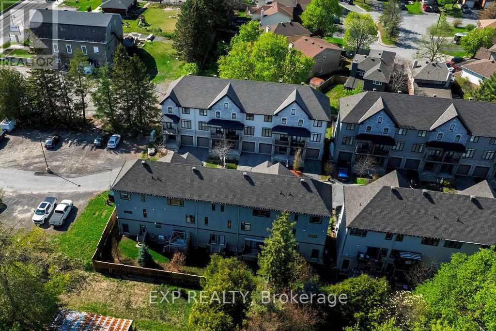 












705 REVERIE PRIVATE

,
Ottawa,




Ontario
K2S0T9


