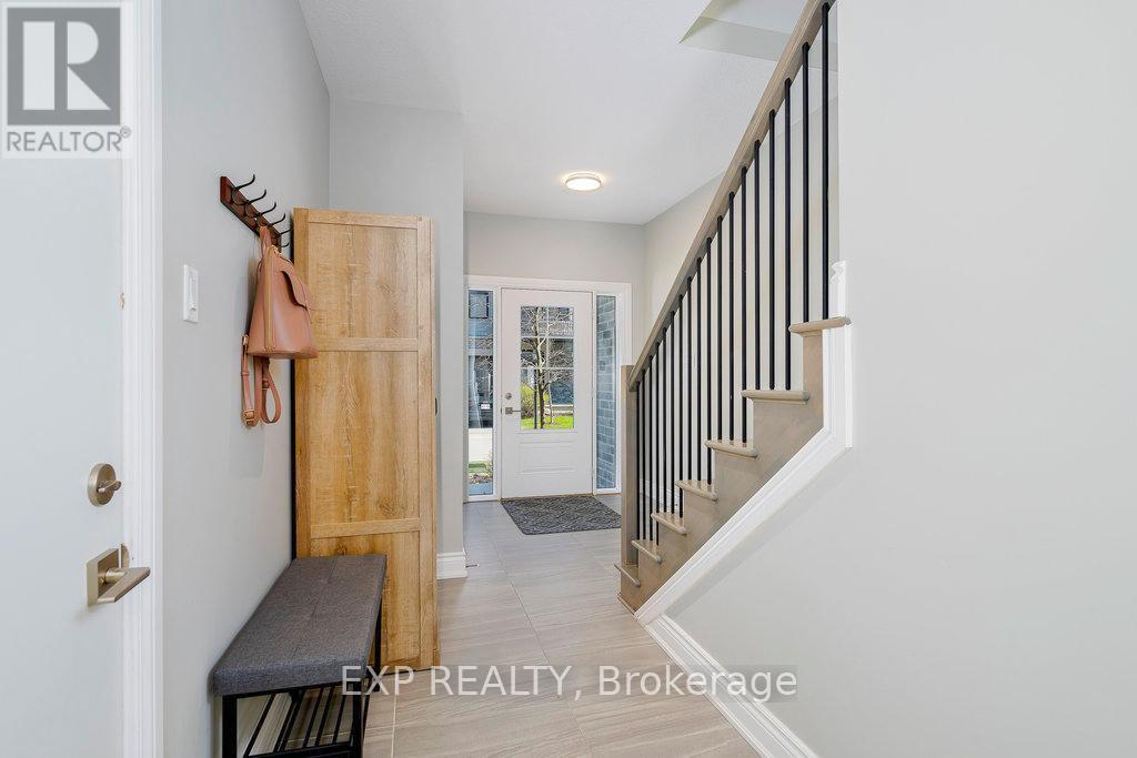 












705 REVERIE PRIVATE

,
Ottawa,




Ontario
K2S0T9

