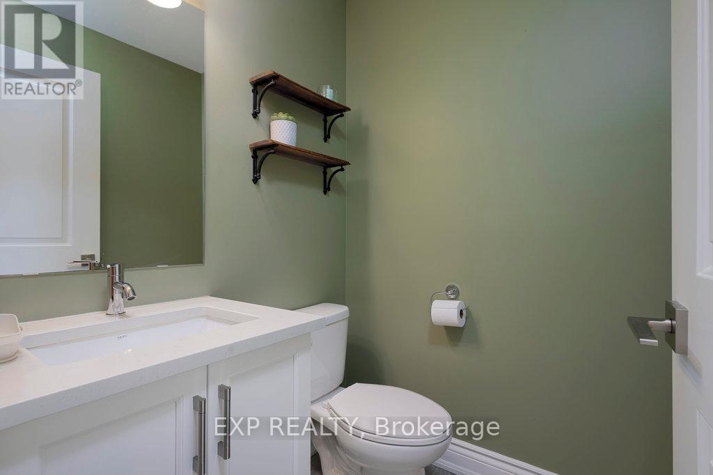 












705 REVERIE PRIVATE

,
Ottawa,




Ontario
K2S0T9

