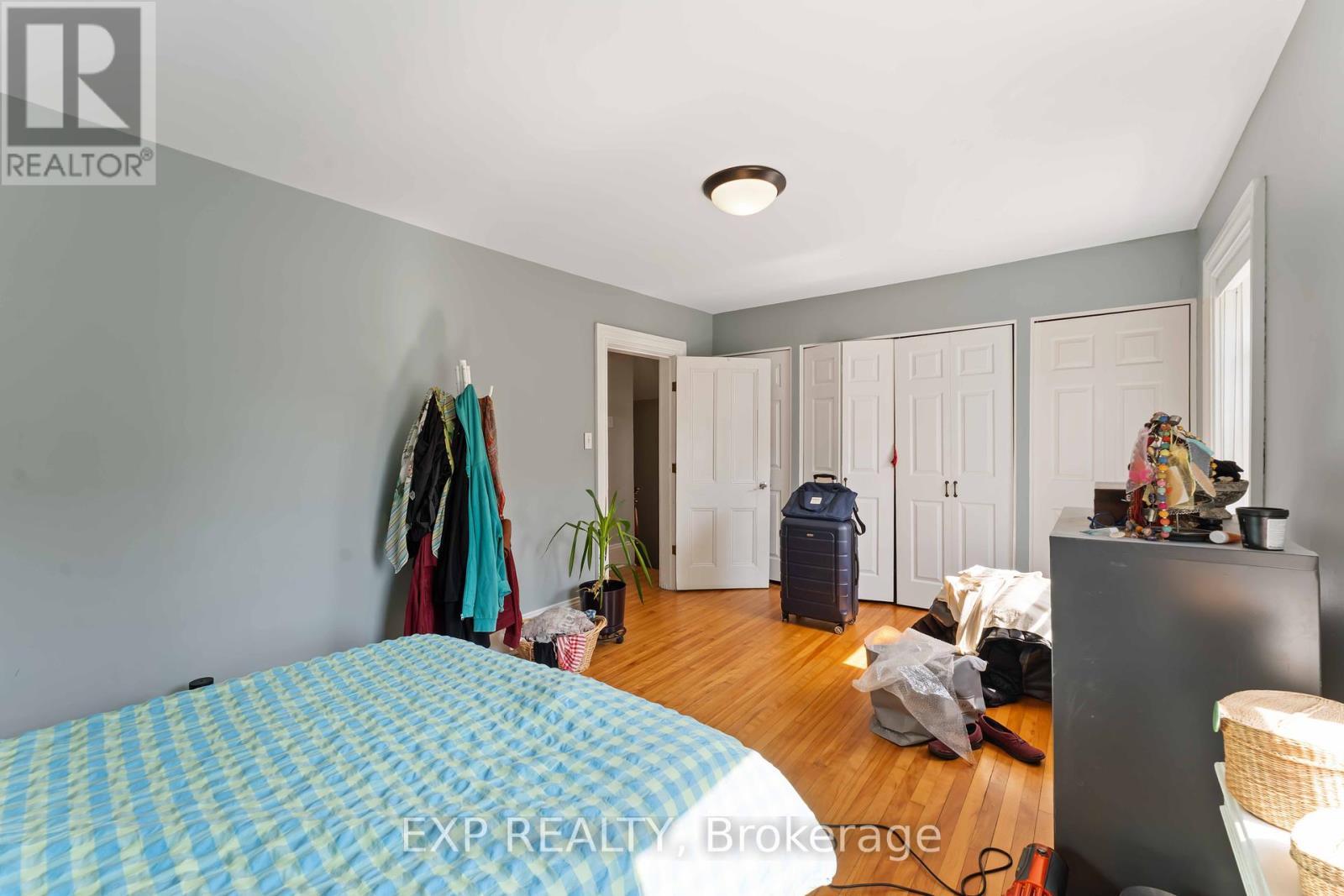 












183 AUGUSTA STREET

,
Ottawa,




Ontario
K1N8B9

