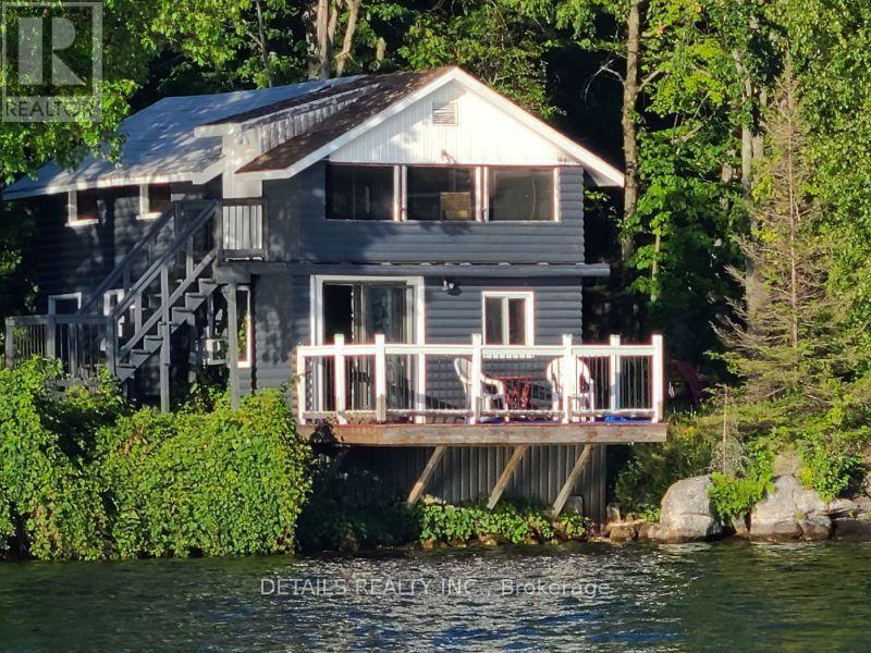 












411 PICKEREL BAY ROAD

,
Lanark Highlands,




Ontario
K0A3L0

