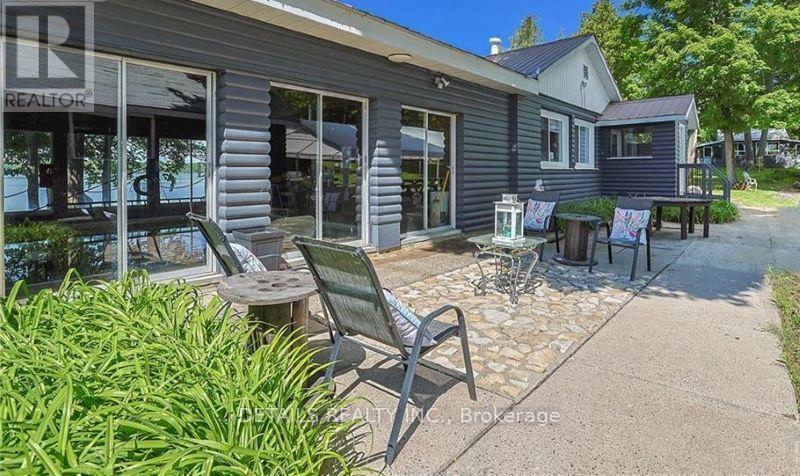 












411 PICKEREL BAY ROAD

,
Lanark Highlands,




Ontario
K0A3L0

