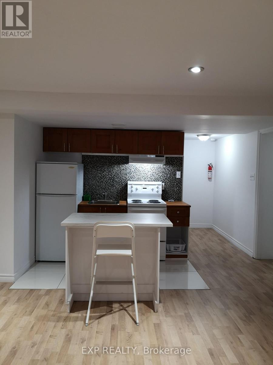 












366 MARIA GORETTI CIRCLE

,
Ottawa,




Ontario
K1L7K8

