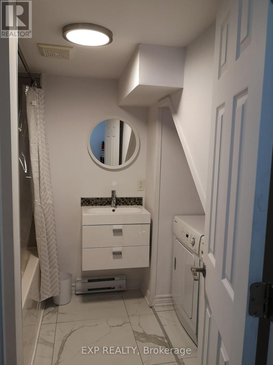 












366 MARIA GORETTI CIRCLE

,
Ottawa,




Ontario
K1L7K8


