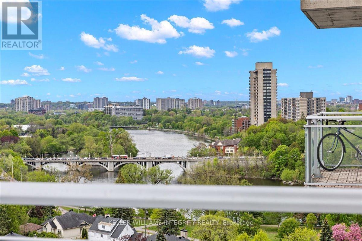 












1604 - 70 LANDRY STREET

,
Ottawa,




Ontario
K1L0A8

