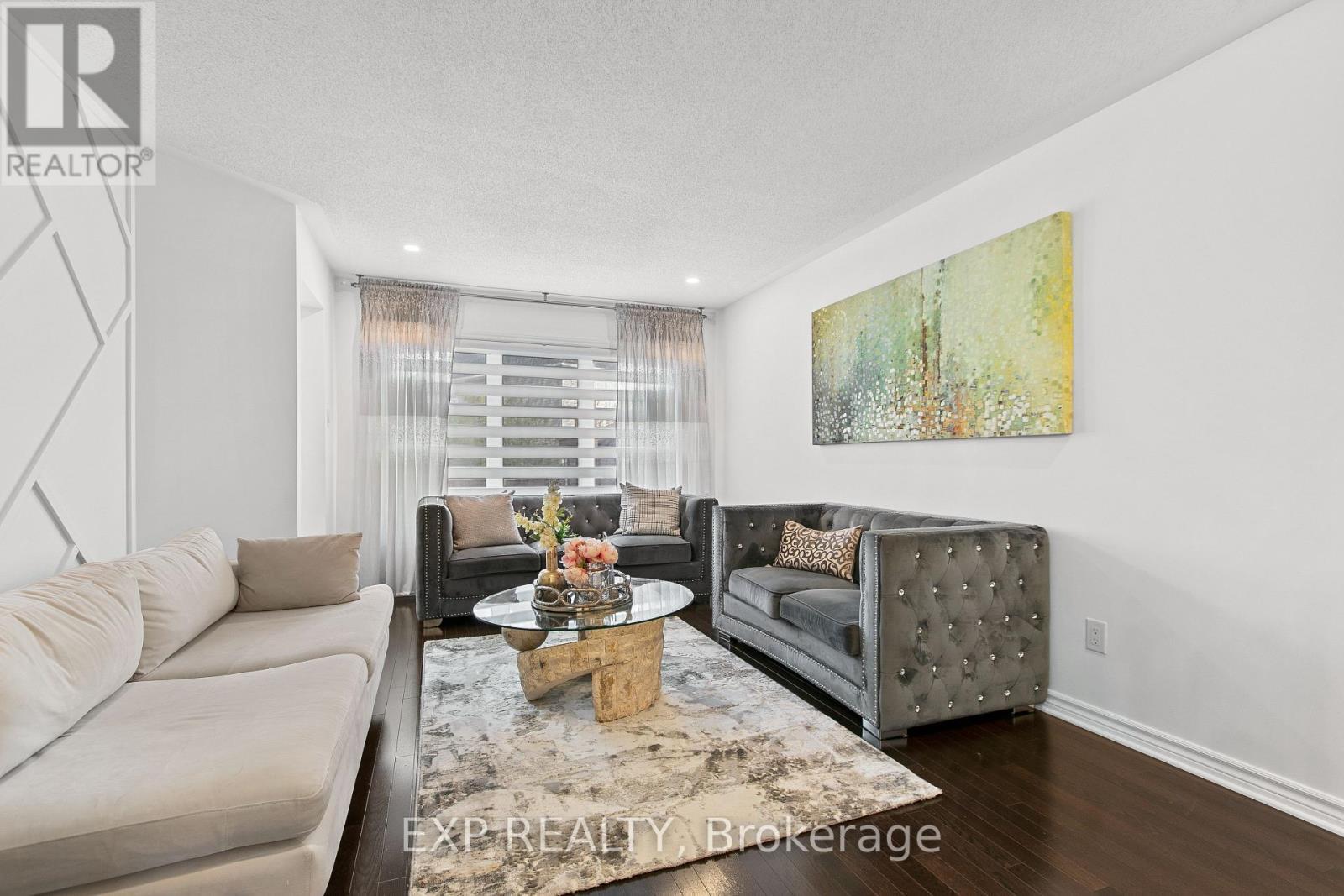












356 GERRY LALONDE DRIVE

,
Ottawa,




Ontario
K4A0Y3

