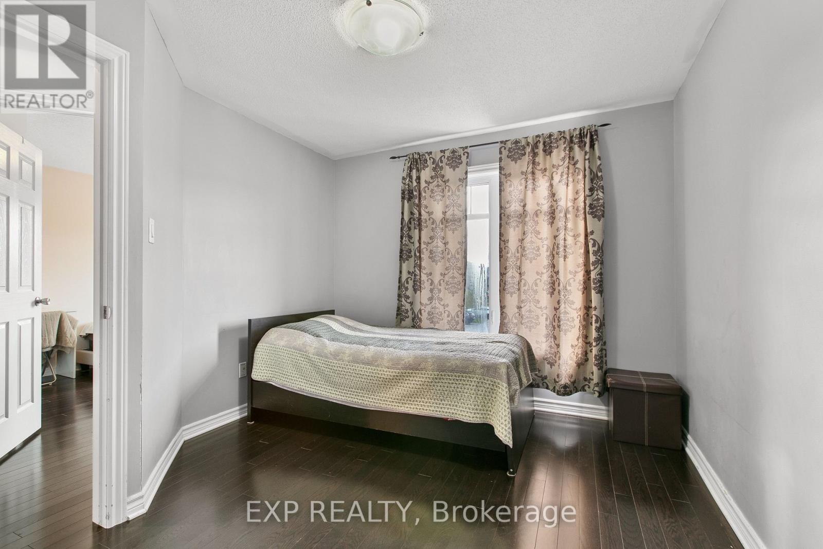 












356 GERRY LALONDE DRIVE

,
Ottawa,




Ontario
K4A0Y3

