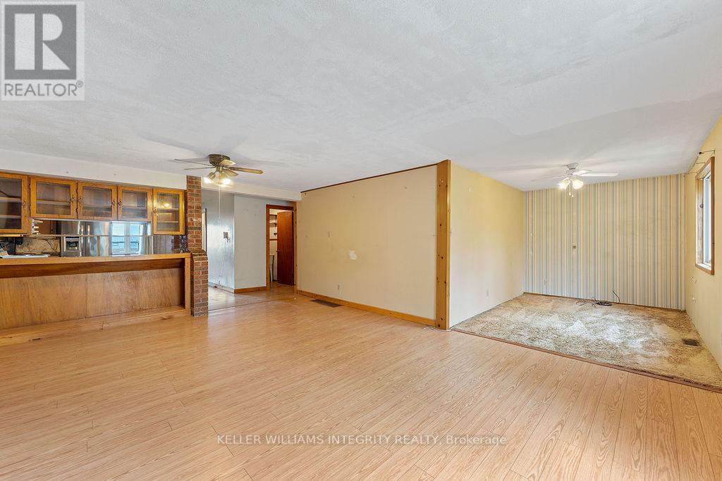 












2798 BEACH ROAD

,
North Grenville,




Ontario
K0G1J0

