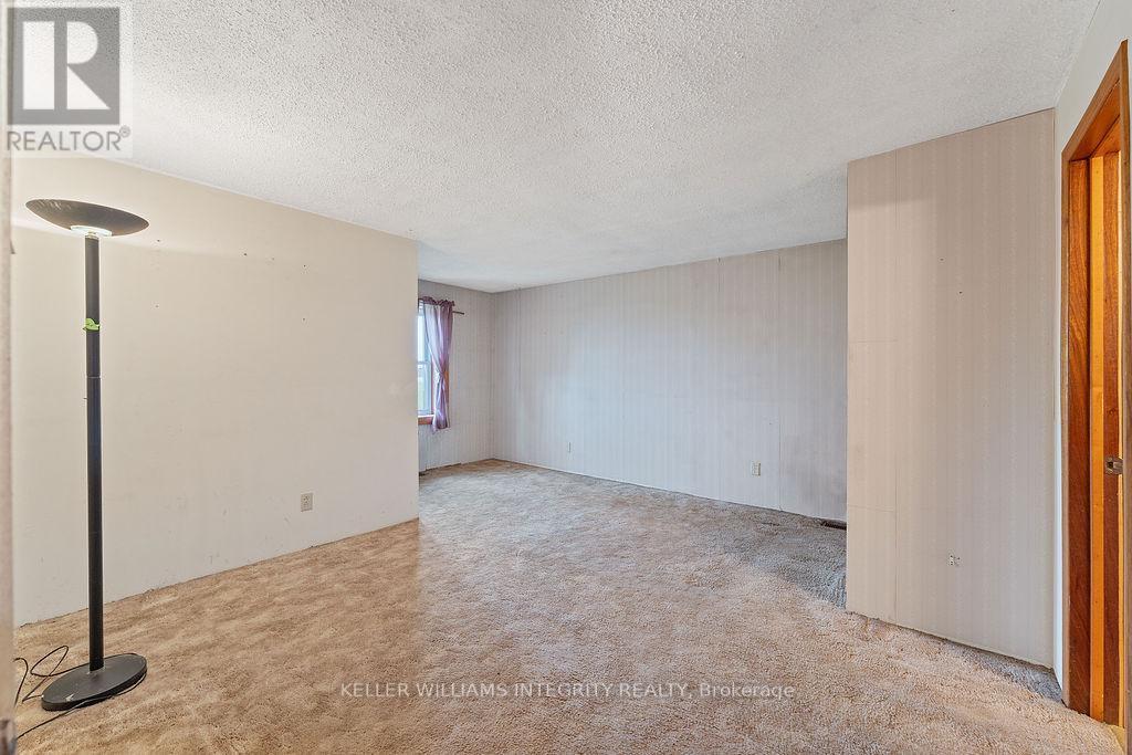 












2798 BEACH ROAD

,
North Grenville,




Ontario
K0G1J0

