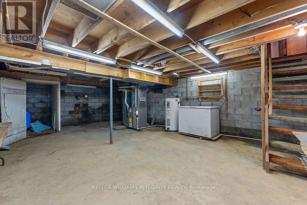 












2798 BEACH ROAD

,
North Grenville,




Ontario
K0G1J0

